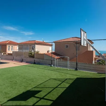 El Olivo And Brisas House Holiday home